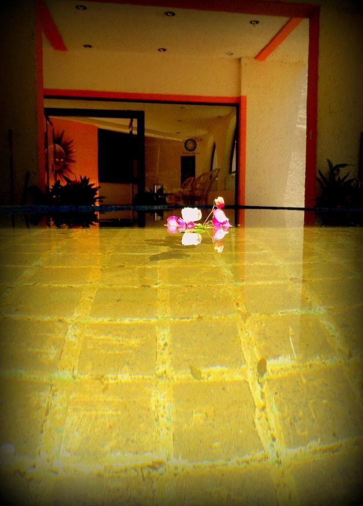 Hotel Piedras De Sol Solaris Morelos Tlaltizapan Exterior photo